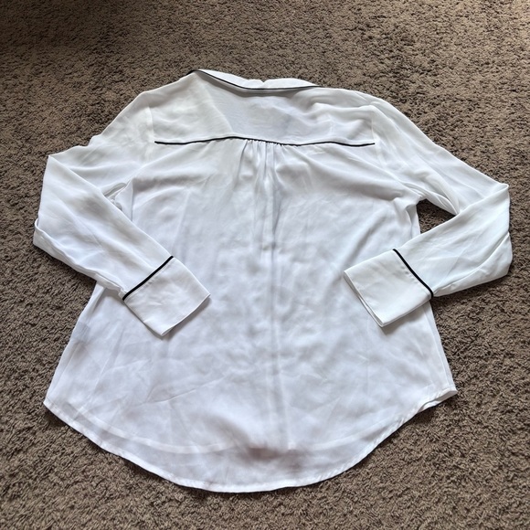 ⭐️⭐️⭐️Worthington NWT Womens Long Sleeve Soft Blouse Wht Blk Tipping size Large - Picture 8 of 10